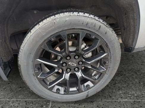 Certified 2023 Chevrolet Silverado 1500 LTZ w/ LTZ Premium Package AWD/4WD image 14
