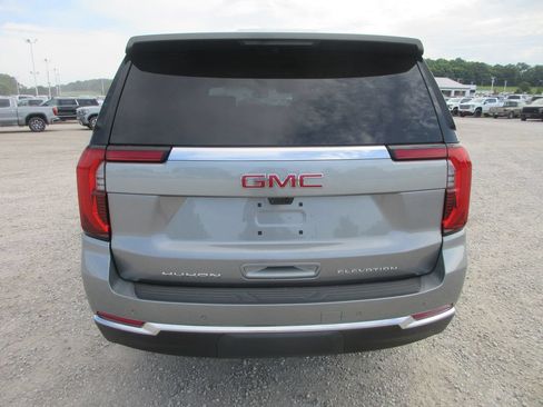 New 2026 GMC Yukon XL Elevation w/ Elevation Premium Package AWD/4WD image 5