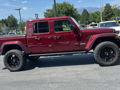 Used 2022 Jeep Gladiator Overland w/ Popular Equipment Package AWD/4WD image 4