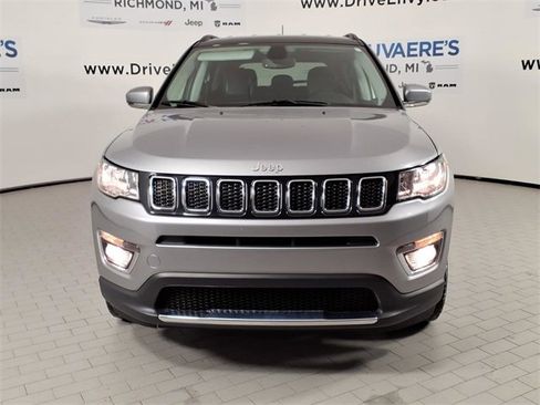 Used 2019 Jeep Compass Limited image 2