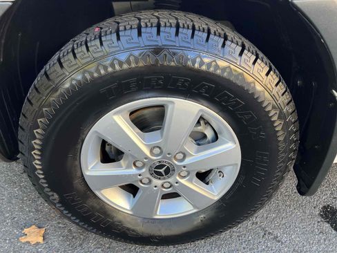 Used 2022 Mercedes-Benz Sprinter 1500 image 56