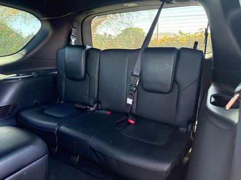 Used 2022 Nissan Armada SL w/ Midnight Edition Package RWD image 17
