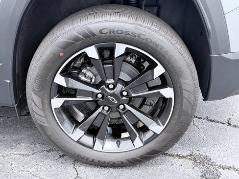 New 2026 Chevrolet Equinox RS w/ Convenience Package III FWD image 37