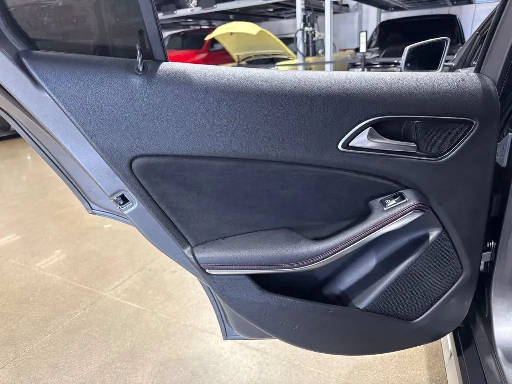 Used 2018 Mercedes-Benz GLA 45 AMG 4MATIC image 19
