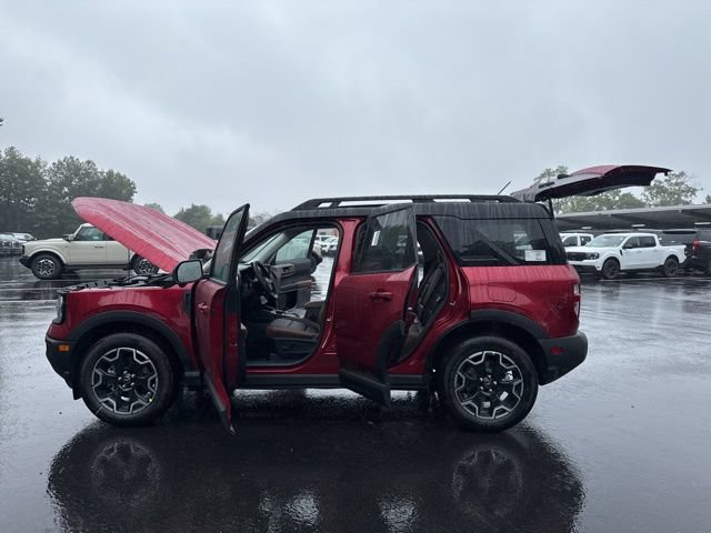 Used 2025 Ford Bronco Sport Outer Banks w/ Outer Banks Tech Package+ AWD/4WD image 27