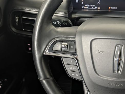 Used 2023 Lincoln Nautilus Reserve w/ Monochromatic Package AWD/4WD image 18