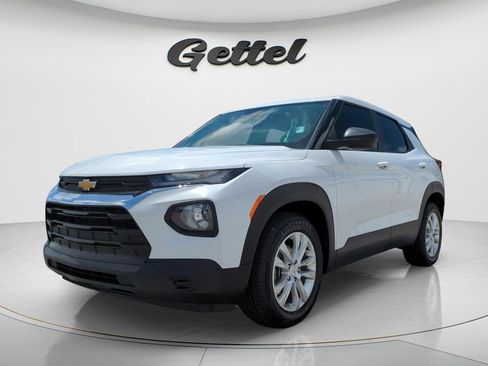 Used 2023 Chevrolet TrailBlazer LS FWD image 1