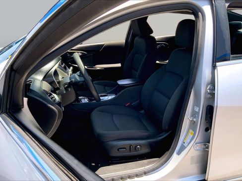 Used 2020 Chevrolet Malibu LT FWD image 8