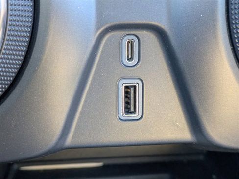 Used 2021 Chevrolet Blazer Premier w/ Driver Confidence II Package image 25