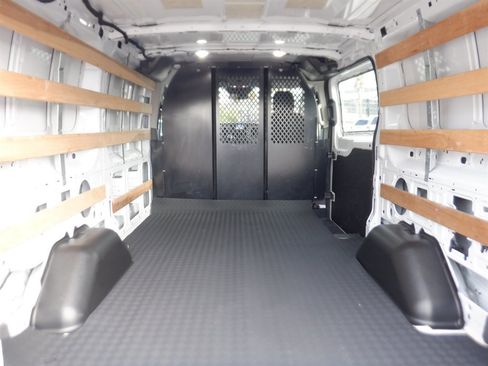 Used 2024 Ford Transit 250 Low Roof w/ Exterior Upgrade Package image 5