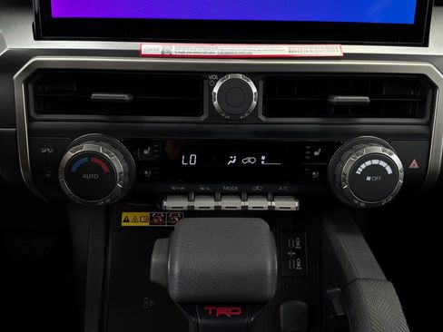 New 2026 Toyota 4Runner TRD Off-Road Premium AWD/4WD image 25