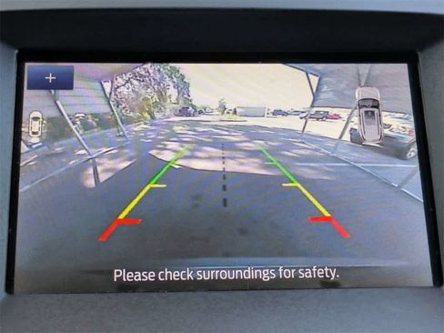 Used 2020 Ford Edge Titanium w/ Equipment Group 301A image 27