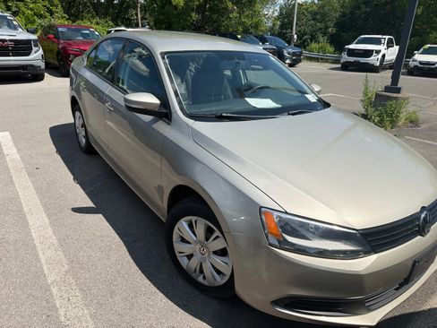 Used 2014 Volkswagen Jetta SE FWD image 26