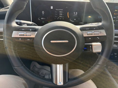 Used 2024 Hyundai Sonata Limited image 26