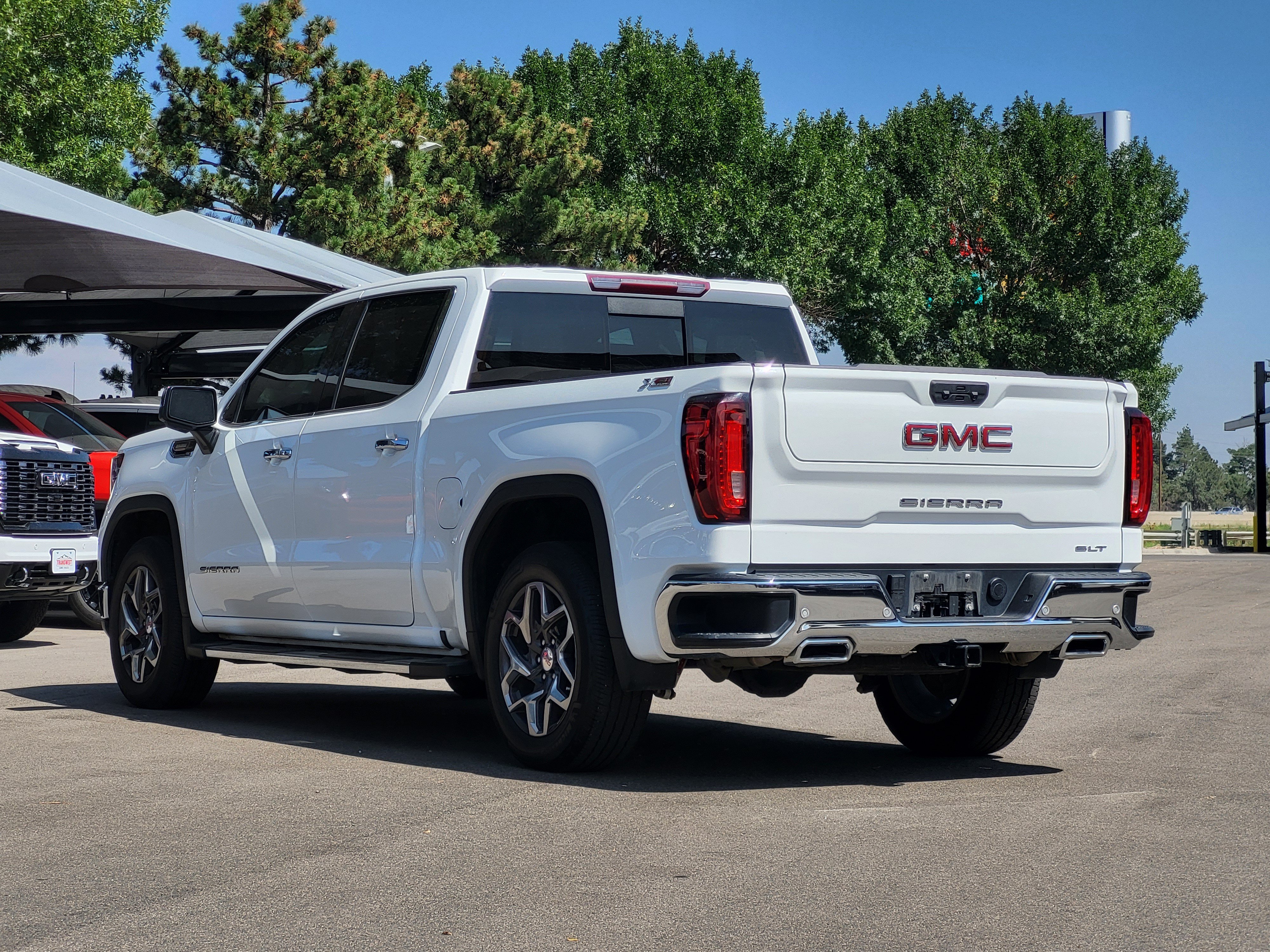 Certified 2024 GMC Sierra 1500 SLT w/ SLT Premium Plus Package AWD/4WD image 5