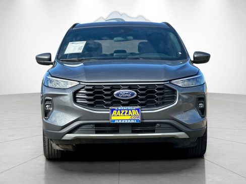 Used 2025 Ford Escape ST-Line Select AWD/4WD image 8