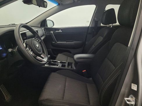 Used 2020 Kia Sportage LX AWD/4WD image 17