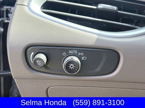 Used 2024 Chevrolet Malibu LT FWD image 24