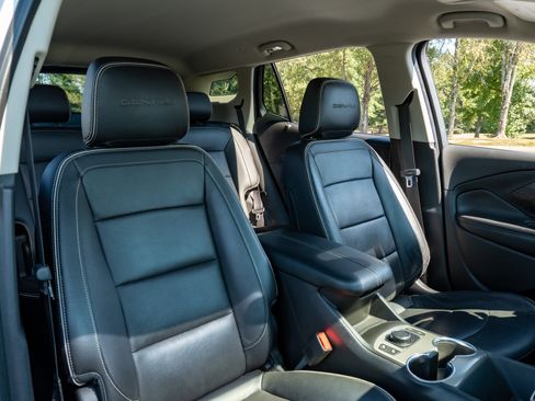 Used 2018 GMC Terrain Denali FWD image 19