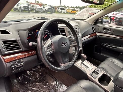 Used 2014 Subaru Legacy 2.5i Limited image 19