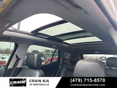 Used 2019 GMC Terrain SLT w/ Preferred Package image 27