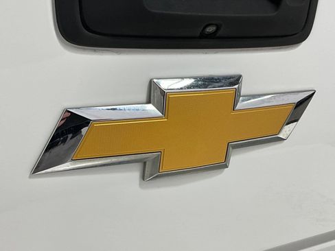 Used 2018 Chevrolet Colorado LT w/ LT Convenience Package AWD/4WD image 9