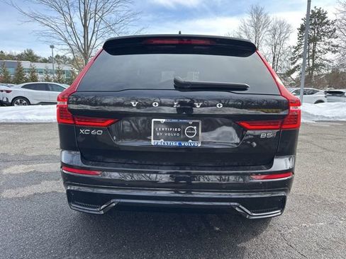 Certified 2023 Volvo XC60 B5 Plus w/ Climate Package image 7
