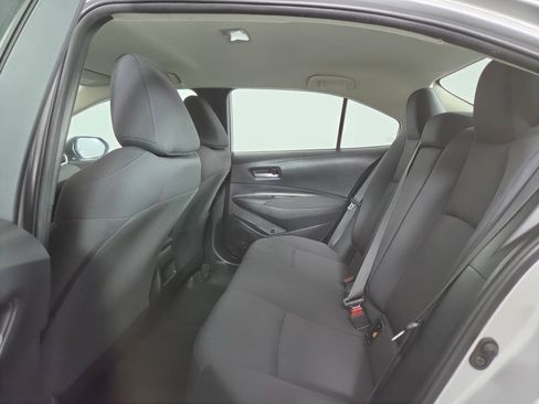 Used 2021 Toyota Corolla LE FWD image 20