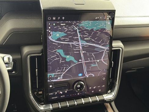 New 2026 GMC Yukon Denali w/ Sun & Power Step Package image 20