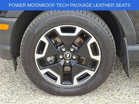 Used 2023 Ford Bronco Sport Outer Banks w/ Tech Package AWD/4WD image 8