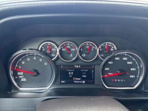 Used 2022 Chevrolet Silverado 1500 LTZ AWD/4WD image 18