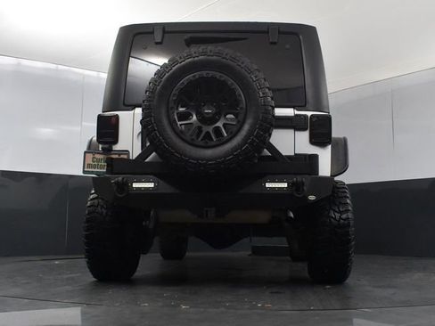 Used 2013 Jeep Wrangler Unlimited Sport AWD/4WD image 30