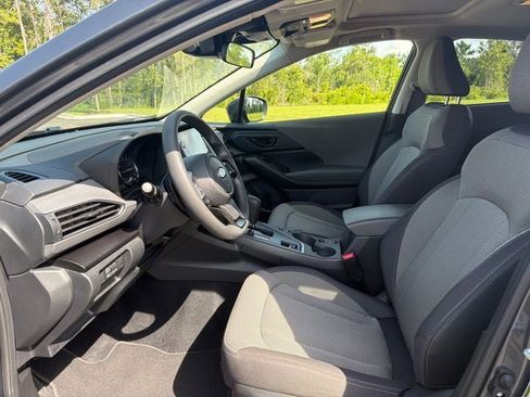 Used 2024 Subaru Crosstrek 2.0i Premium AWD/4WD image 11