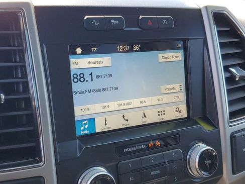 Used 2018 Ford F150 Lariat w/ Equipment Group 502A Luxury AWD/4WD image 20