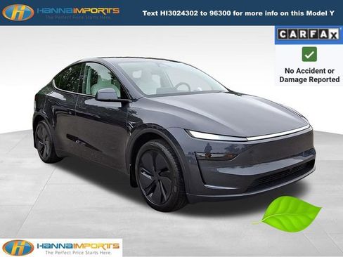Used 2026 Tesla Model Y 2WD image 1