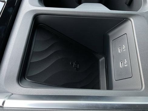 New 2026 Nissan Armada SL image 39