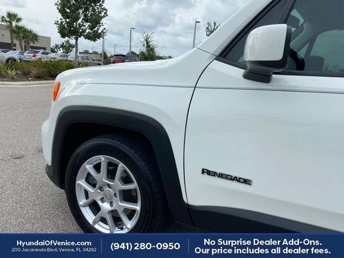 Used 2021 Jeep Renegade Latitude FWD image 64