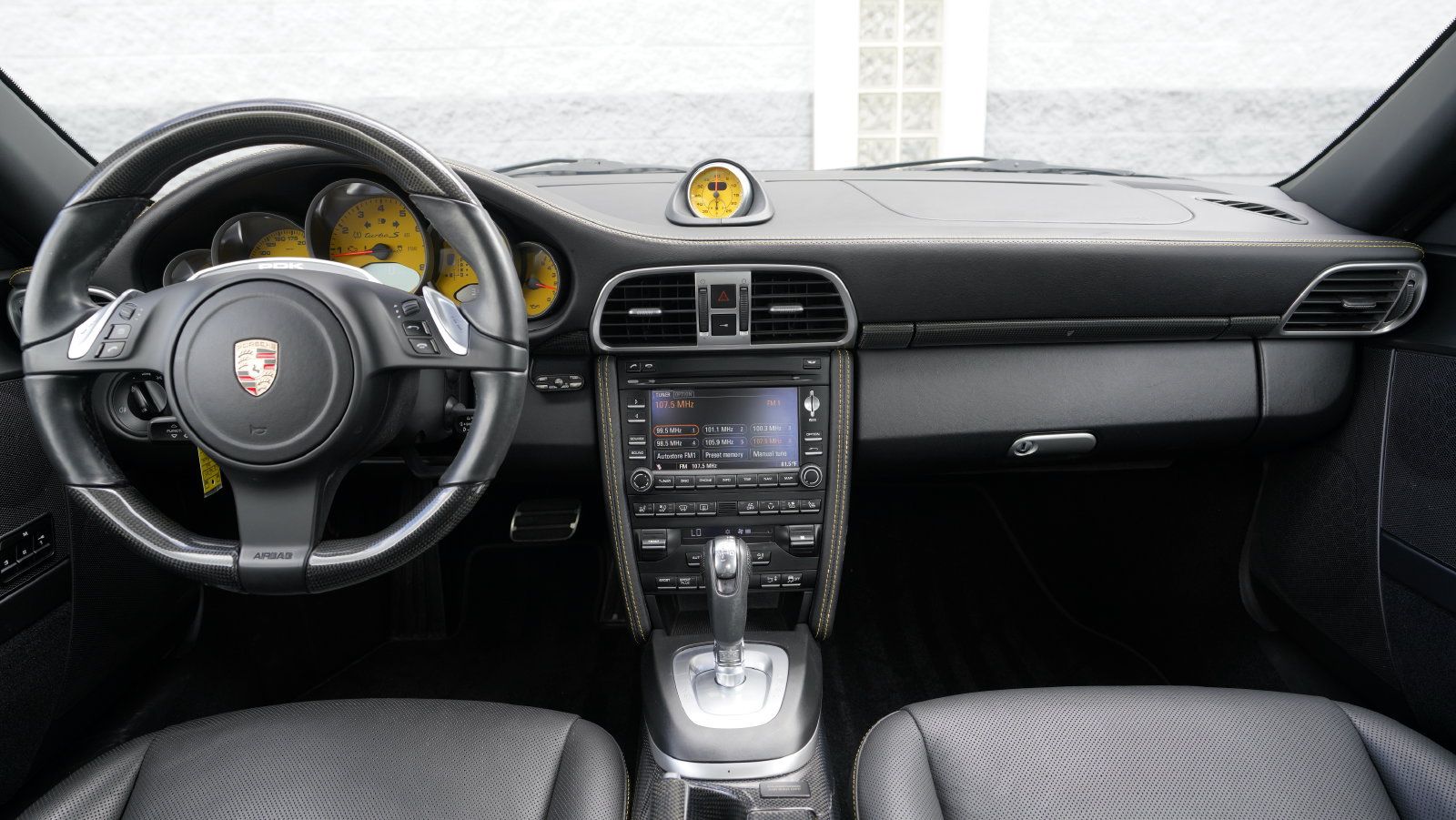 Used 2013 Porsche 911 Turbo S AWD/4WD image 4