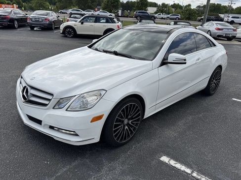 Used 2013 Mercedes-Benz E 350 Coupe w/ Premium 1 Pkg image 3