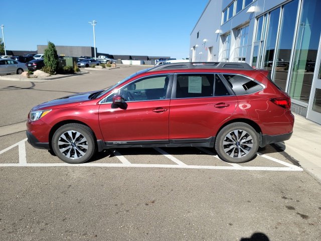 Used 2017 Subaru Outback 2.5i Limited AWD/4WD image 4