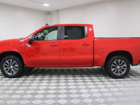 Used 2025 Chevrolet Silverado 1500 LT AWD/4WD image 8