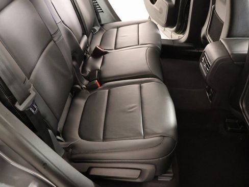 New 2026 Lincoln Corsair Reserve image 15