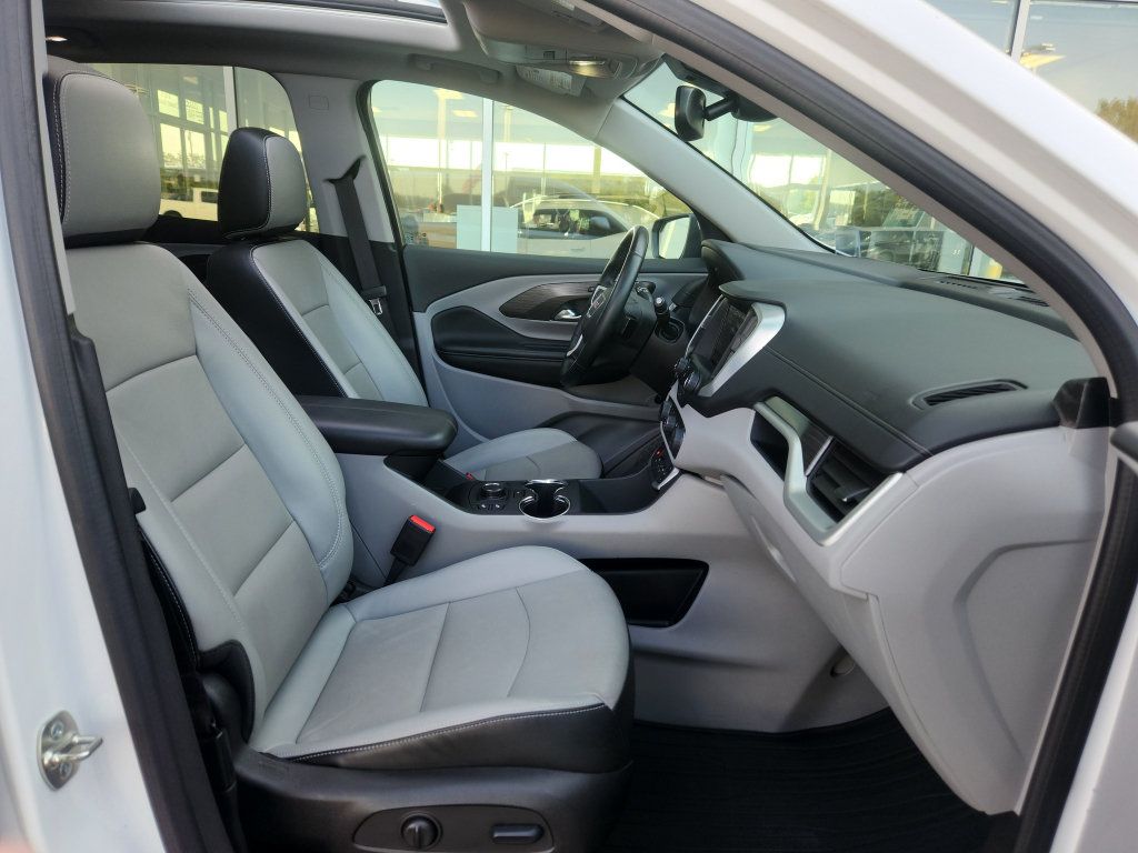 Used 2024 GMC Terrain SLT w/ Tech Package AWD/4WD image 40