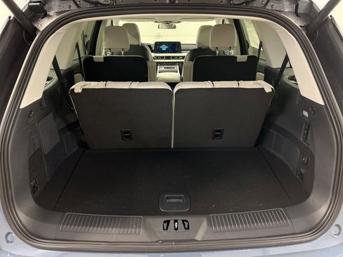 New 2026 Lincoln Aviator AWD image 37