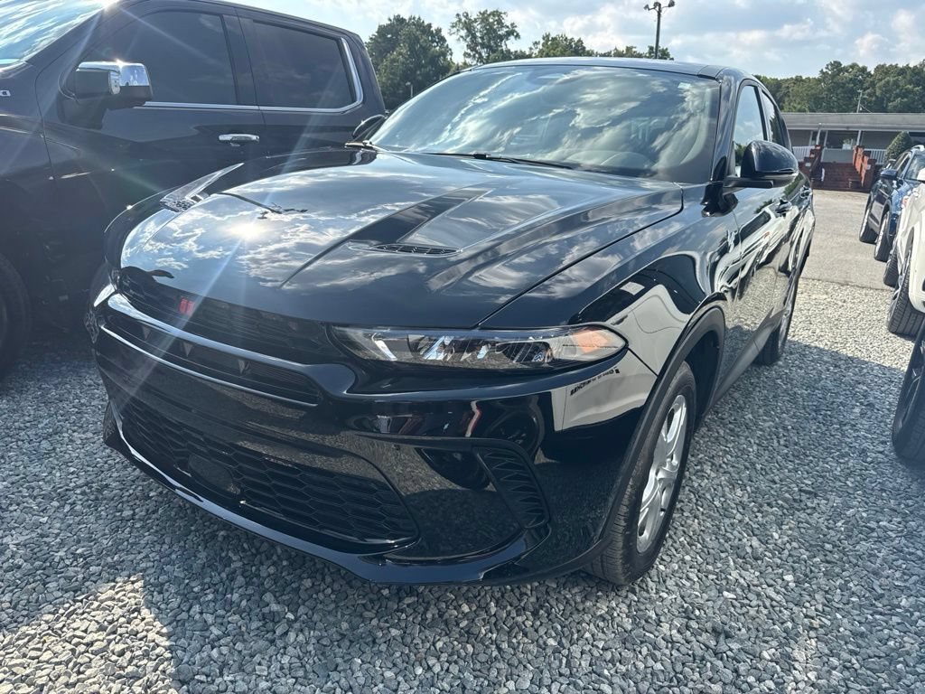 Used 2024 Dodge Hornet GT Plus AWD/4WD image 1