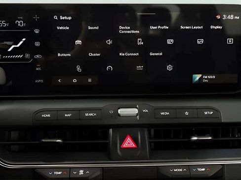Certified 2025 Kia K4 EX FWD image 25