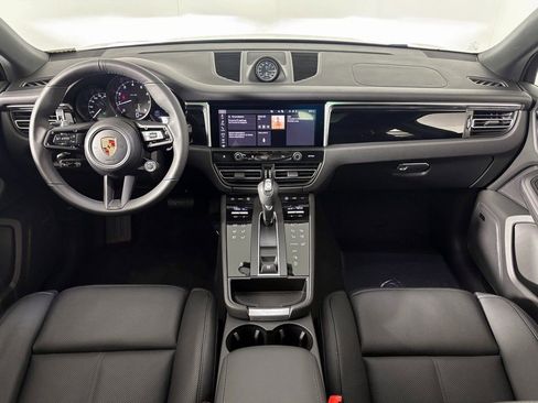 New 2026 Porsche Macan image 20