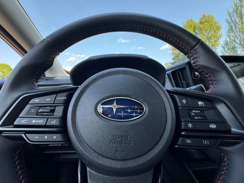 Certified 2025 Subaru Crosstrek 2.5i Limited w/ Popular Package #3A AWD/4WD image 19