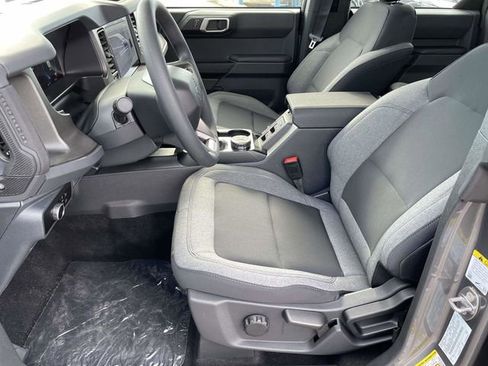 New 2025 Ford Bronco 4-Door AWD/4WD image 8