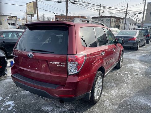 Used 2011 Subaru Forester 2.5X Limited image 7